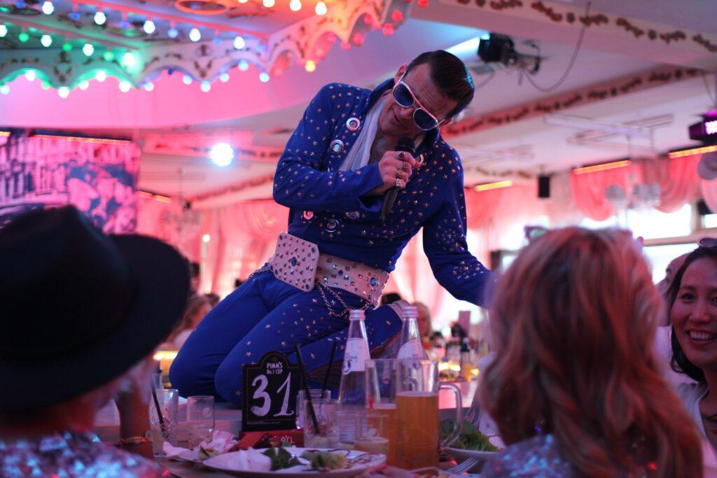 Live Musik Bar erleben in Berlins Mitte 4 Live Musik und Gesang Bar in Berlin