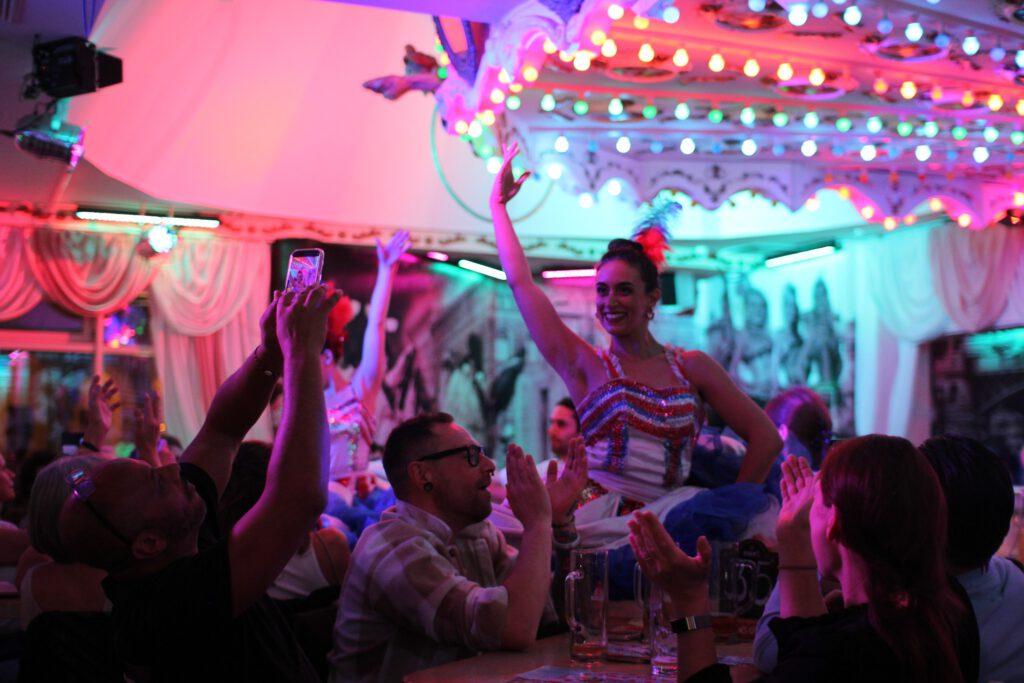 Varietéshow in Berlins Mitte 8 Varietéshow in Berlin