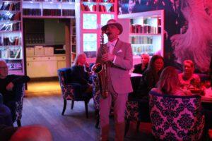 Varietéshow in Berlin Mitte feiert mit uns