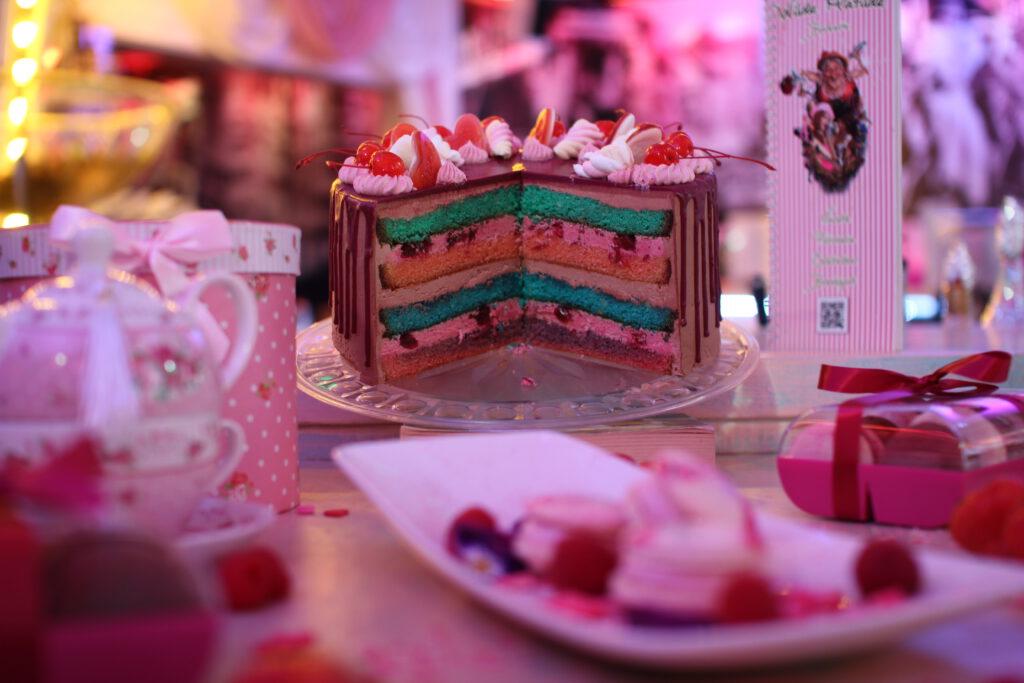 Wenn du die besten hausgemachten Kuchen Berlins probieren willst, ab in die Wilde Matilde!
