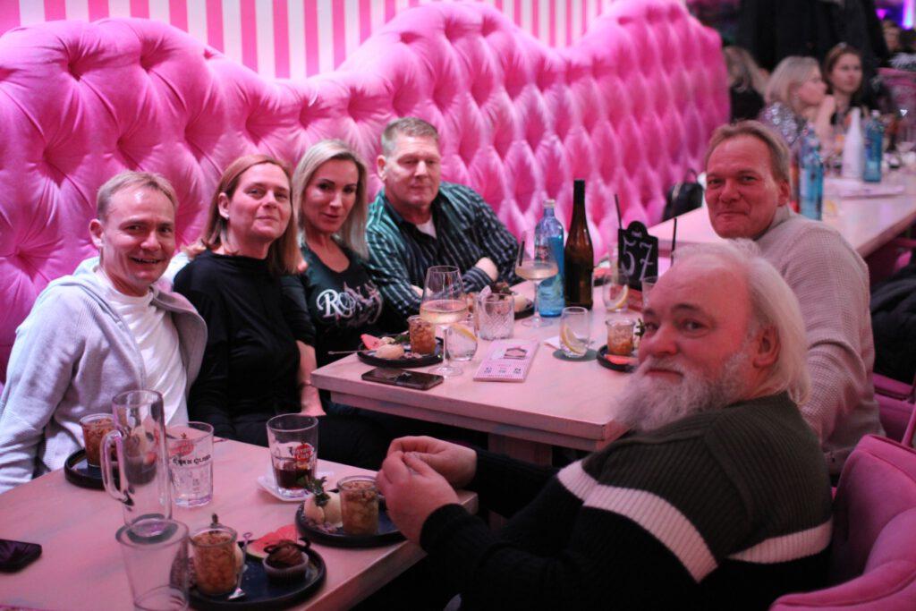 Varietéshow in Berlins Mitte perfekt für die Familienfeier Nr.1 1 Varietéshow in Berlins Mitte perfekt für die Familienfeier