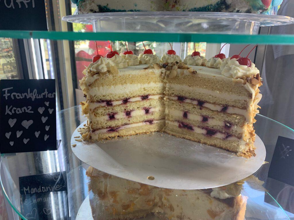 Die besten hausgemachten Torten und Kuchen der Stadt! 