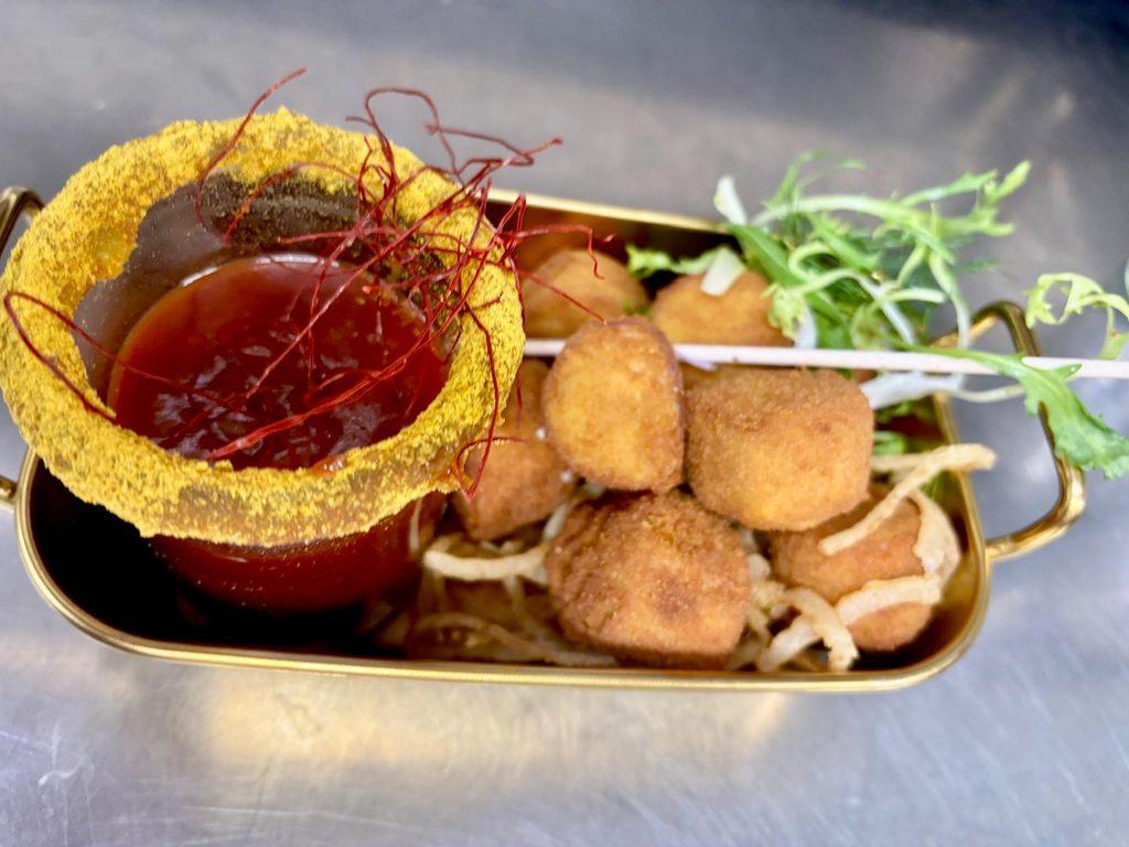 Berlin Tapas Restaurant Alexanderplatz: Kulinarische Neuheit im Kiez 1 Das erste und einzige Berlin Tapas Restaurant im Nikolaiviertel nähe Alexanderplatz. Wilde Matile
