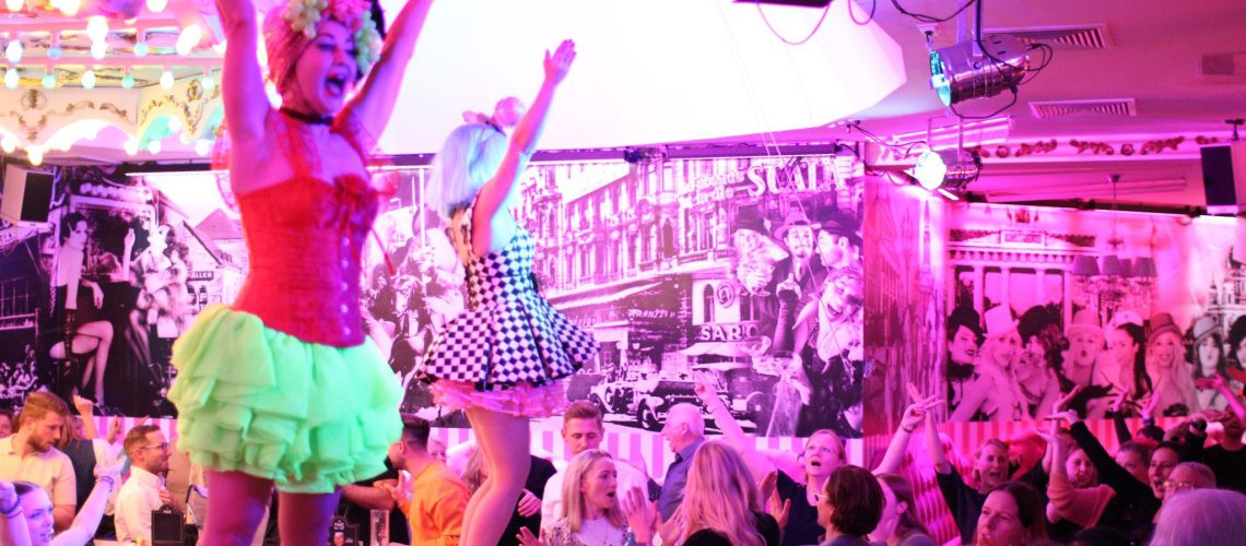 Einzigartige Varietéshow live erleben in Berlins Mitte