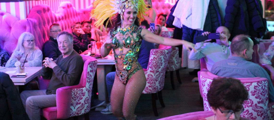 Mädelsabend in Berlins Mitte: Das ultimative Erlebnis im Nikolaiviertel