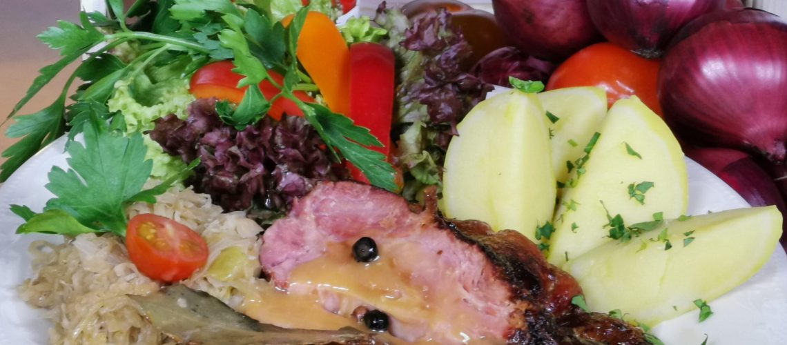 alt deutsche Küche, traditionelles deutsches Restaurant in Berlin Mitte